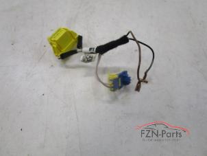 Begagnade Kablage airbag (ratt) Volkswagen Polo V (6R) Pris € 25,00 Inklusive moms erbjuds av FZN Parts