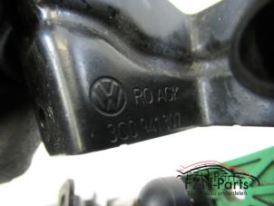 Begagnade Strålkastarhöjd positionssensor Volkswagen Scirocco Pris € 75,00 Inklusive moms erbjuds av FZN Parts