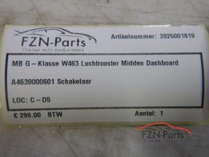 Begagnade Luftmunstycke, instrumentbräda Mercedes G-Klasse Pris € 299,00 Inklusive moms erbjuds av FZN Parts