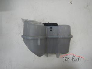 Gebruikte Expansievat Volkswagen ID.4 Prijs € 25,00 Inclusief btw aangeboden door FZN Parts