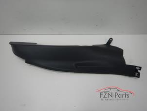 Begagnade Sidolist, vänster bak Volkswagen Passat Pris € 49,01 Inklusive moms erbjuds av FZN Parts