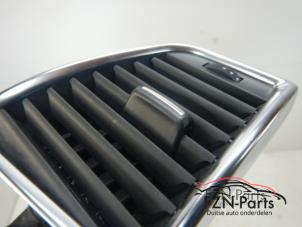 Begagnade Luftmunstycke, instrumentbräda Audi Q5 Pris € 25,00 Inklusive moms erbjuds av FZN Parts