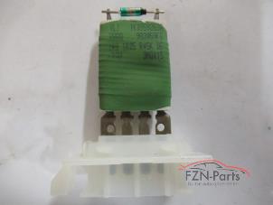 Begagnade Klimatpanel Volkswagen Caddy Combi III (2KB,2KJ) Pris € 25,00 Inklusive moms erbjuds av FZN Parts