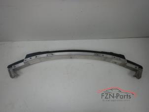 Begagnade Främre stötfångarram Tesla Model Y (5YJY) Pris € 249,01 Inklusive moms erbjuds av FZN Parts