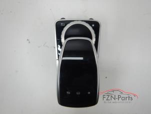 Gebruikte Navigatie bedienings paneel Mercedes GLE Prijs € 349,00 Inclusief btw aangeboden door FZN Parts