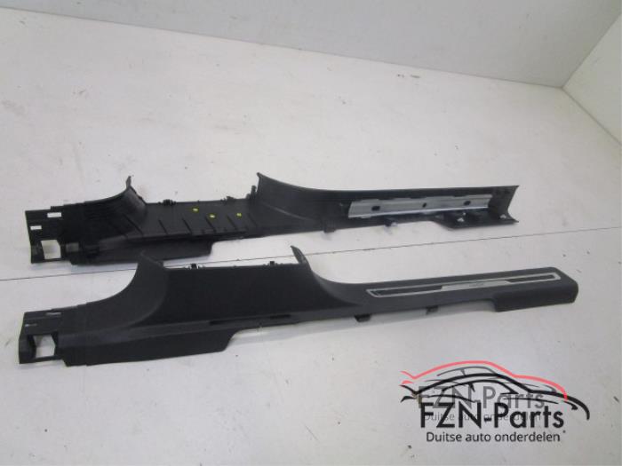 Dekorstripe från en Volkswagen Tiguan 2016