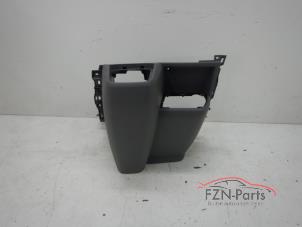 Gebruikte Middenconsoles Volkswagen Transporter Prijs € 49,01 Inclusief btw aangeboden door FZN Parts