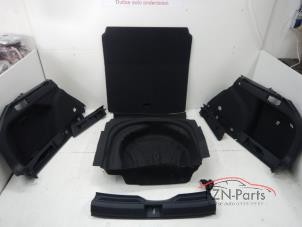 Begagnade Golvpanel, lastområde Volkswagen Golf VIII (CD1) Pris € 249,01 Inklusive moms erbjuds av FZN Parts