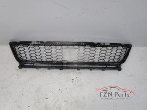 Gebruikte Bumpercover voor Volkswagen Golf Prijs € 39,00 Inclusief btw aangeboden door FZN Parts