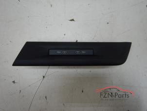 Gebruikte Oplaadpunt stekker aansluiting Volkswagen Golf Prijs € 68,99 Inclusief btw aangeboden door FZN Parts