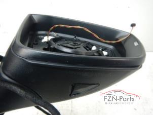 Begagnade Spegelglas, höger Volkswagen T-Roc Pris € 179,00 Inklusive moms erbjuds av FZN Parts