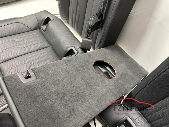 Zestaw powlok (kompletny) z Audi A6 Avant (C8)  2021