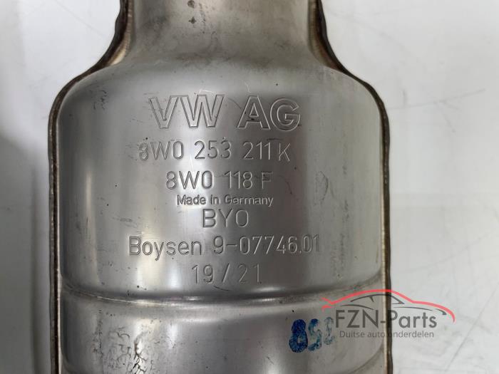 Uitlaat Middendemper van een Audi A6 Avant (C8)  2021