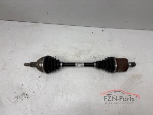 Gebruikte Aandrijfas links-voor Volkswagen Crafter (SY) Prijs € 423,50 Inclusief btw aangeboden door FZN Parts