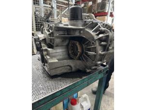 Begagnade Växellåda Volkswagen Golf V (1K1) Pris € 650,00 Inklusive moms erbjuds av Van Kronenburg Engines