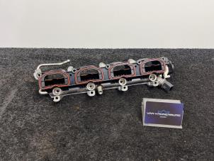 Begagnade Insugsrör Audi RS 4 Avant (B8) 4.2 V8 32V Pris € 65,00 Inklusive moms erbjuds av Van Kronenburg Engines