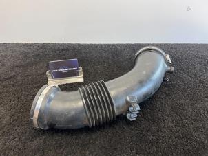 Gebruikte Aanzuigslang Lucht Audi S5 (8T3) 4.2 V8 40V Prijs € 15,00 Inclusief btw aangeboden door Van Kronenburg Engines