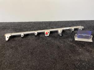 Gebruikte Common rail (Injectie) BMW 7 serie (E65/E66/E67) 760i,Li 6.0 V12 48V Prijs € 99,99 Inclusief btw aangeboden door Van Kronenburg Engines