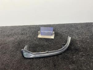 Gebruikte Richtingaanwijzer rechts BMW 5 serie (G30) Prijs € 49,95 Inclusief btw aangeboden door Van Kronenburg Engines