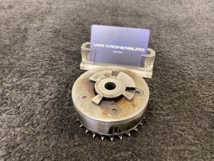 Gebruikte Nokkenas Verstelling Audi A3 (8P1) 3.2 24V FSI Quattro Prijs € 199,95 Inclusief btw aangeboden door Van Kronenburg Engines