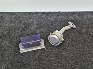 Używane Zawór EGR Audi RS 5 (8T3) 4.2 V8 32V Cena € 29,95 Z VAT oferowane przez Van Kronenburg Engines