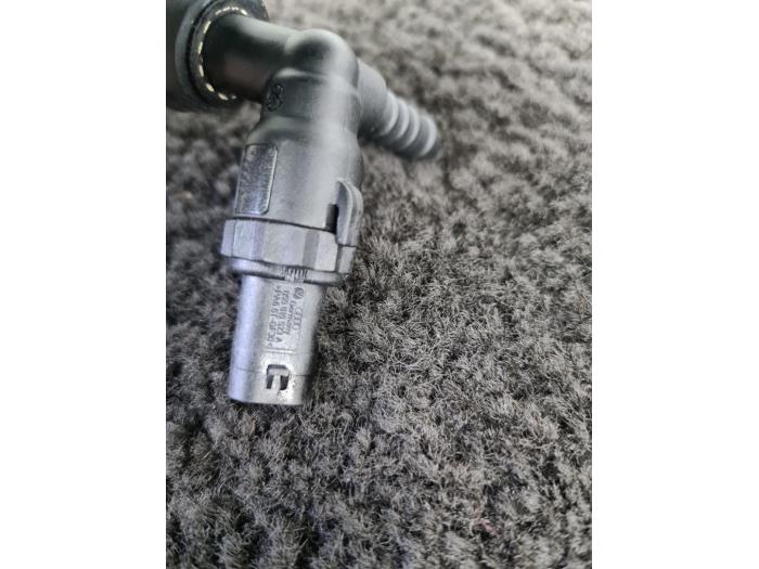 Ledningar (diverse) från en Audi A4 (B8) 2.0 TDI 16V 2015