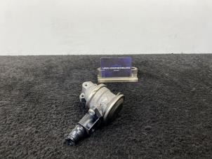 Używane Zawór EGR Audi RS 6 (C6) 5.0 V10 40V TFSI Cena € 25,00 Z VAT oferowane przez Van Kronenburg Engines