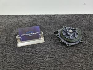 Nya Vattenpump Audi A3 Sportback (8PA) 2.0 TDI 16V Pris € 25,00 Inklusive moms erbjuds av Van Kronenburg Engines