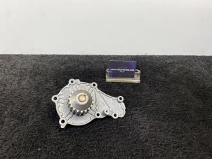 Gebruikte Waterpomp Peugeot 308 (4A/C) 1.6 HDi Prijs € 40,00 Inclusief btw aangeboden door Van Kronenburg Engines
