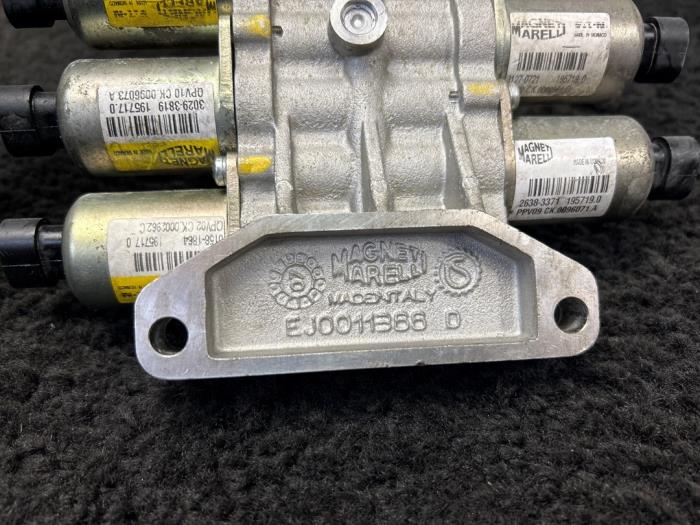 Hydraulpump från en Lamborghini Murcielago Roadster 6.2 V12 48V