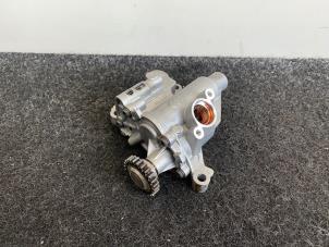 Nya Oljepump Volkswagen Golf VII (AUA) 2.0 GTI 16V Pris € 150,00 Inklusive moms erbjuds av Van Kronenburg Engines