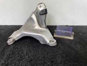 Begagnade Motorfäste BMW 3 serie (E92) 335Xi 24V Pris € 30,00 Inklusive moms erbjuds av Van Kronenburg Engines