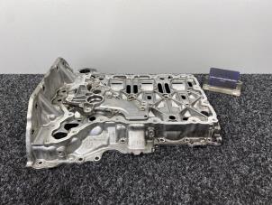 Używane Miska olejowa Mercedes E (W213) E-220d 2.0 Turbo 16V 4-Matic Cena € 199,95 Z VAT oferowane przez Van Kronenburg Engines