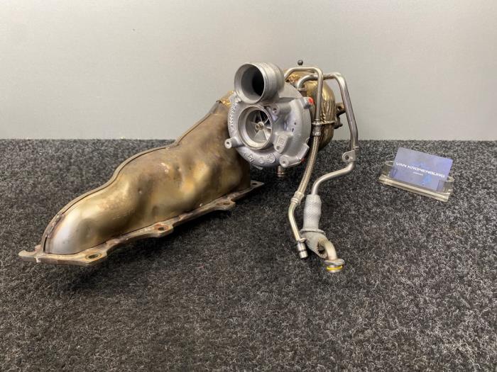 Turbo från en Audi RS 6 Avant (C7) 4.0 V8 TFSI 32V 2017