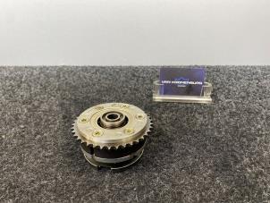 Gebruikte Nokkenas Verstelling BMW 3 serie (E92) 320i 16V Prijs € 45,00 Inclusief btw aangeboden door Van Kronenburg Engines