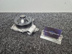 Nya Vattenpump Porsche 911 (996) 3.6 Carrera 4 24V Pris € 49,95 Inklusive moms erbjuds av Van Kronenburg Engines