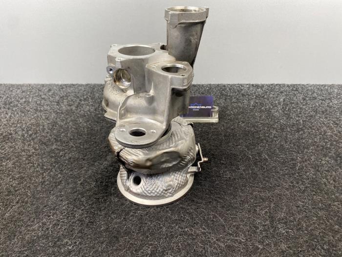 Turbo från en Audi RS 6 Avant (C8) 4.0 V8 TFSI Mild Hybrid 32V 2021