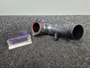 Gebruikte Aanzuigslang Lucht Audi S5 Sportback (F5A/F5F) 3.0 TFSI V6 24V Prijs € 19,95 Inclusief btw aangeboden door Van Kronenburg Engines