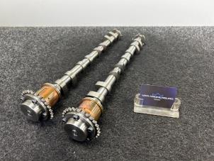 Gebruikte Nokkenas set Ferrari F430 4.3 V8 32V Prijs € 1.512,50 Inclusief btw aangeboden door Van Kronenburg Engines