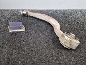 Begagnade Främre undre gaffelben, vänster Mercedes GLC Coupé AMG (C253) 4.0 63 S AMG 4.0 V8 32V Turbo 4-Matic+ Pris € 149,96 Inklusive moms erbjuds av Van Kronenburg Engines