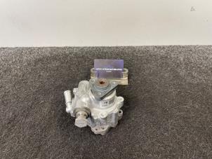 Gebruikte Stuurpomp BMW M5 (E60) 5.0 V10 40V LHD Prijs € 25,00 Inclusief btw aangeboden door Van Kronenburg Engines