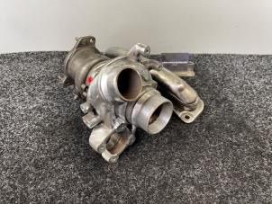 Gebruikte G-lader Mercedes A (177.0) 2.0 A-250 Turbo 16V 4Matic Prijs € 449,95 Inclusief btw aangeboden door Van Kronenburg Engines