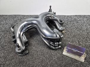 Begagnade Insugsrör Audi SQ5 (8RB) 3.0 TDI V6 24V Pris € 19,95 Inklusive moms erbjuds av Van Kronenburg Engines