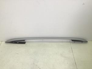 Begagnade Takräcke, vänster Mini ONE Pris € 115,00 Inklusive moms erbjuds av Autorecycling Kempers