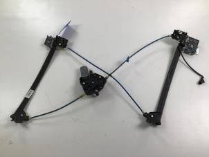 Używane Klamka okienna Maserati Granturismo Cena € 122,00 Z VAT oferowane przez Autorecycling Kempers