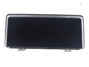 Begagnade Kontrollenhet, multimediadisplay BMW 2-Serie Pris € 320,00 Inklusive moms erbjuds av Autorecycling Kempers