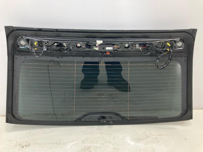 Baklucka från en BMW 5-Serie 2023