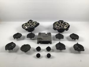 Używane Glosnik Mercedes E-Klasse Cena € 1.023,00 Z VAT oferowane przez Autorecycling Kempers