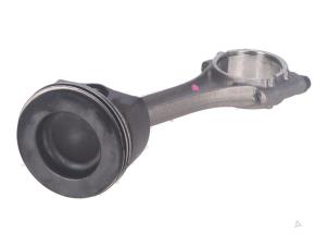 Gebruikte Drijfstang Volkswagen Tiguan Prijs € 70,00 Inclusief btw aangeboden door Autorecycling Kempers