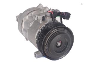 Begagnade Luftkompressor för turbo Kia Stonic Pris € 200,00 Inklusive moms erbjuds av Autorecycling Kempers